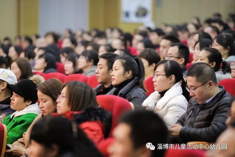 xiongmao体育:太牛逼!库里全场表现惊人,最终勇士主场逆转鹈鹕(图1) xiongmao体育